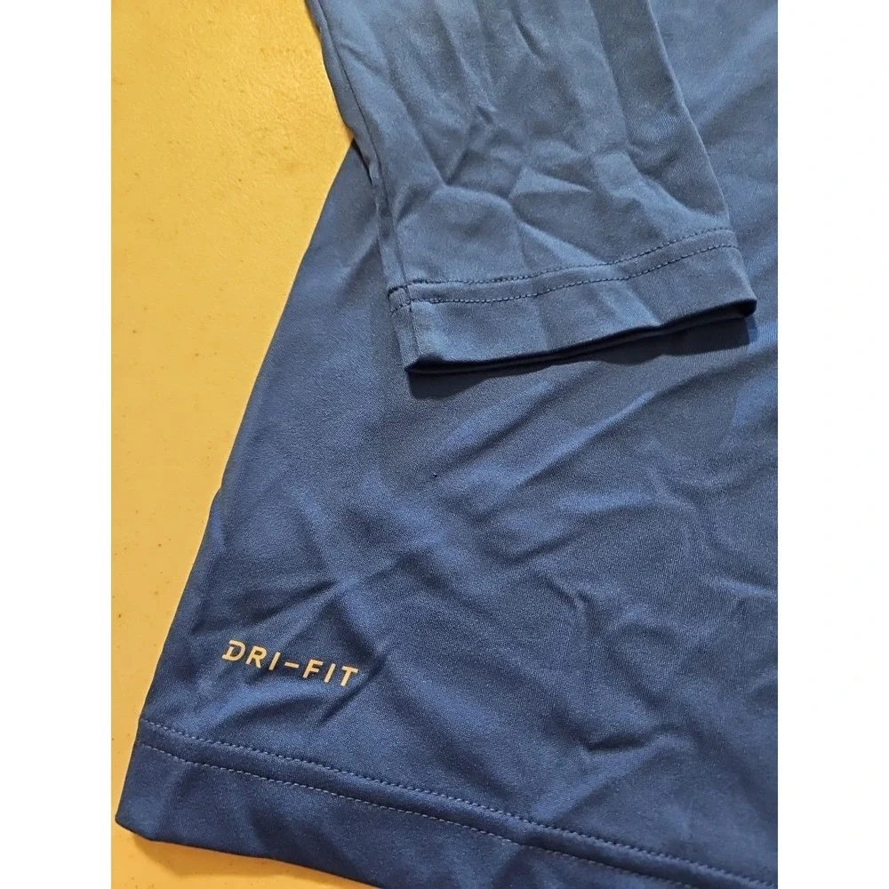 Nike Dri-Fit Long-Sleeve Training Gym Athletic Youth Lg Blue (A1178)‎